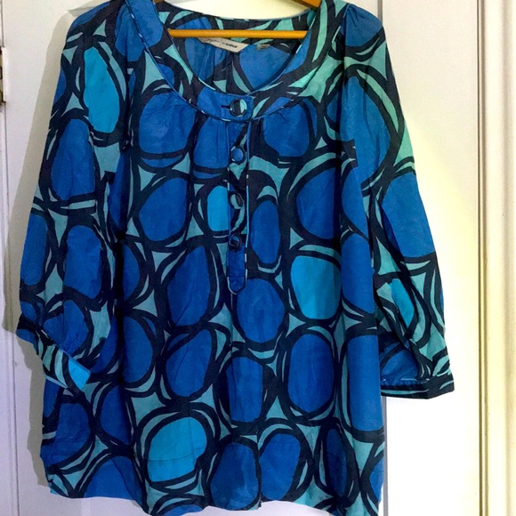 Light weight sheer shirt - Picture 1 of 4